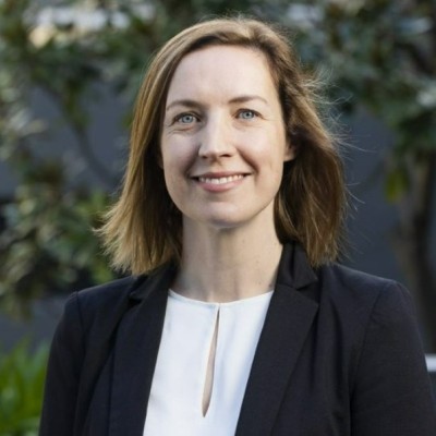 Amanda  Dennett